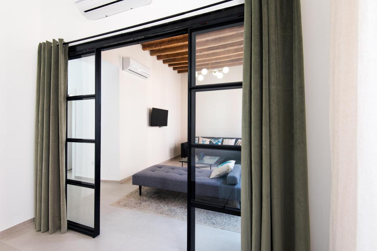 Tour Apartment- Elegance & Confort In The Historic Center Apartment