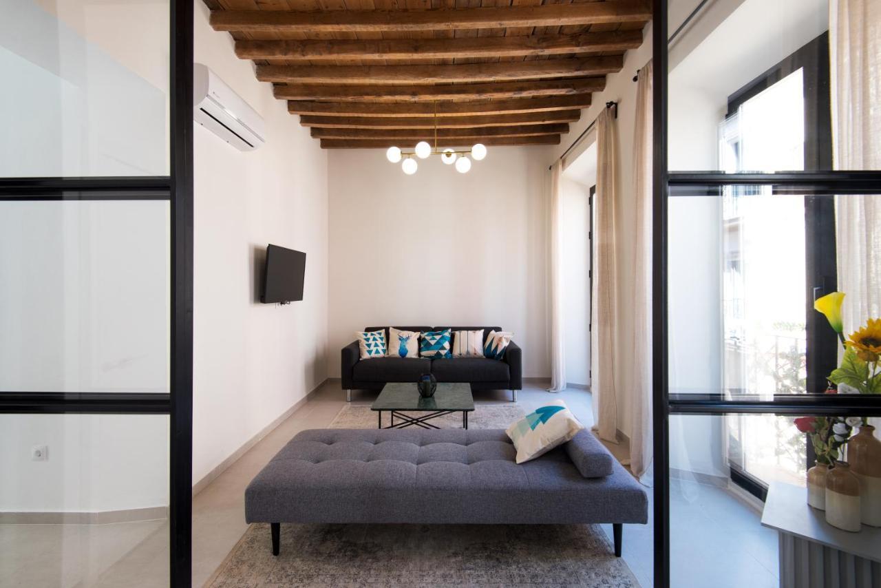 Apartment Tour Apartment- Elegance & Confort In The Historic Center *