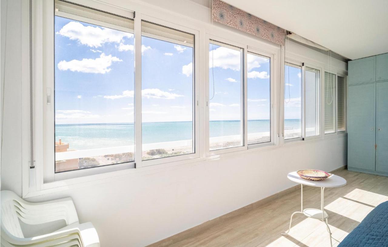 Gorgeous In With House Sea View Apartment