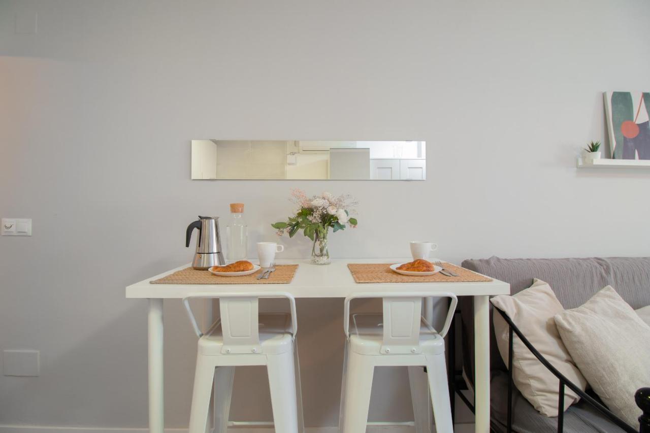 C96 - Brilliant Penthouse Studio Apartment Málaga