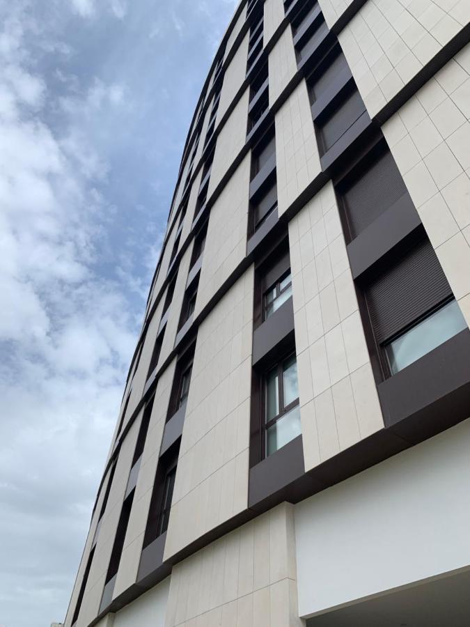 Appartement Residencia De Estudiantes Xior Teatinos Solo Estudiantes