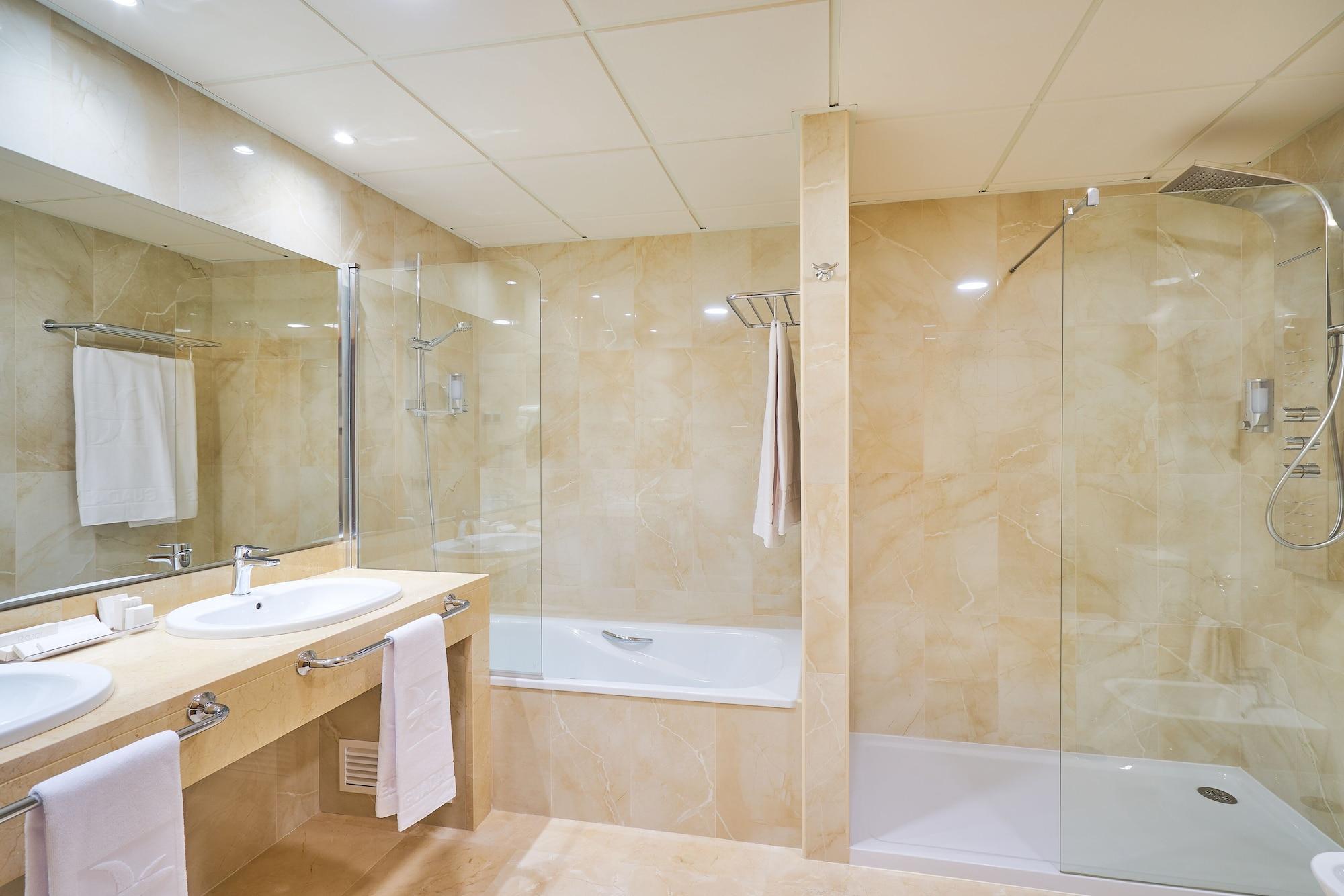 Hotel Guadalmedina 4*