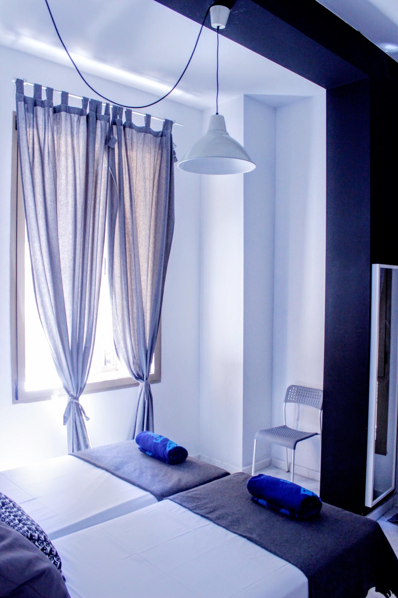 Feel Soho Hostel