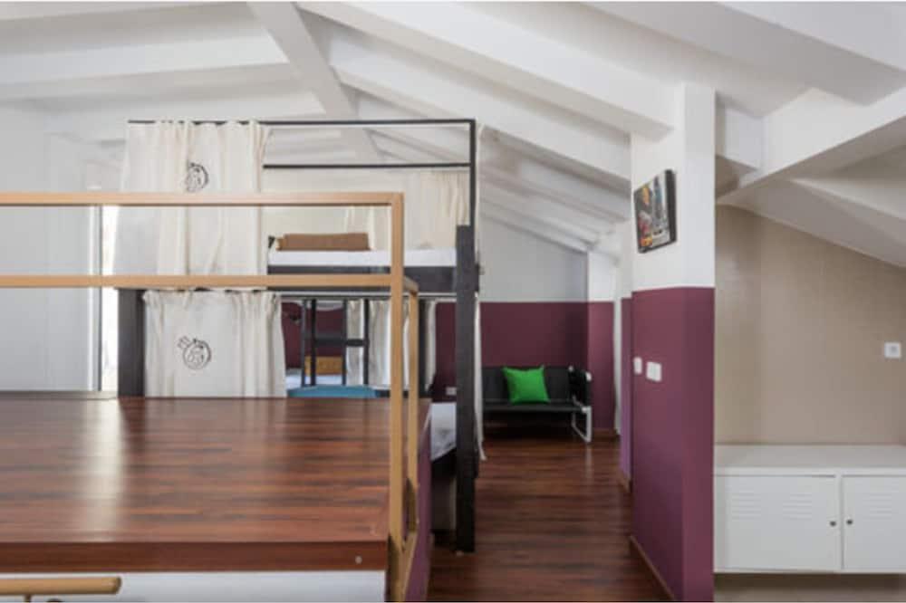 Hostel Feel Soho *