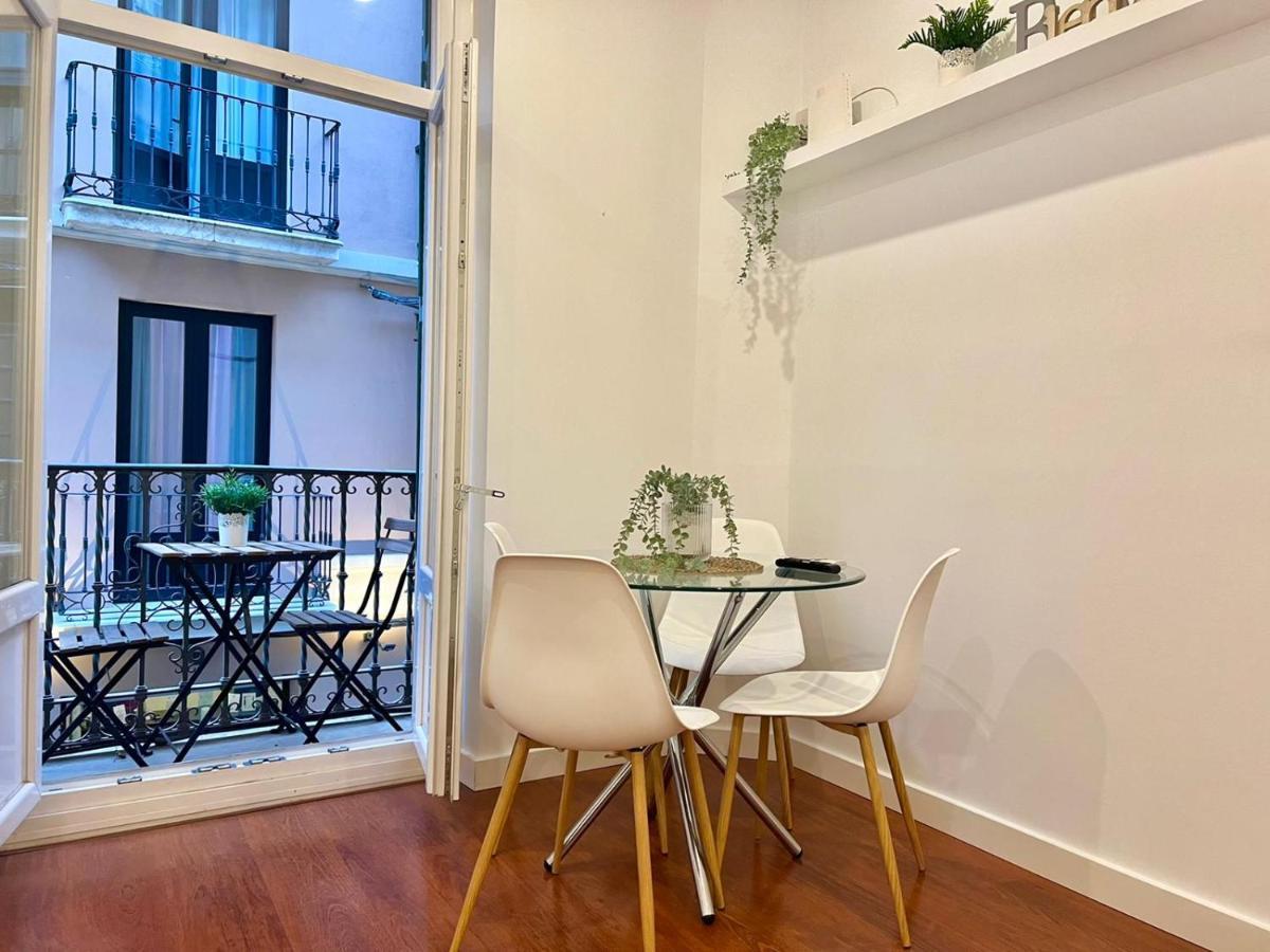 Apartment Compania & Old Town By Ele *