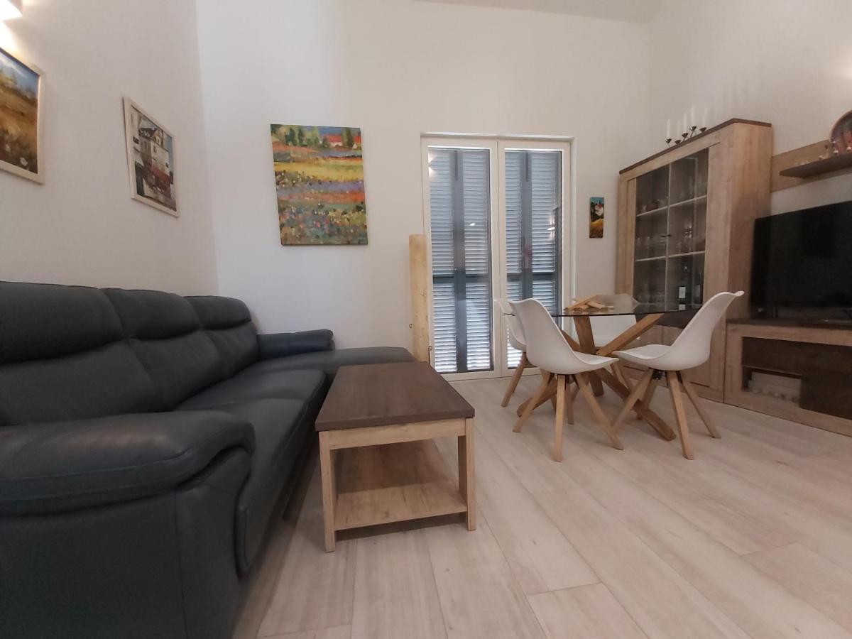 To Be In Apartamento