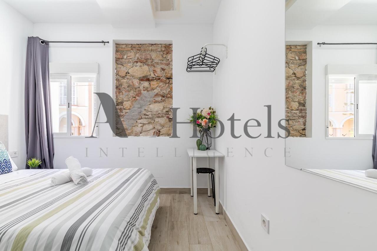 Ayz Silvela - Auto Check-in * Malaga