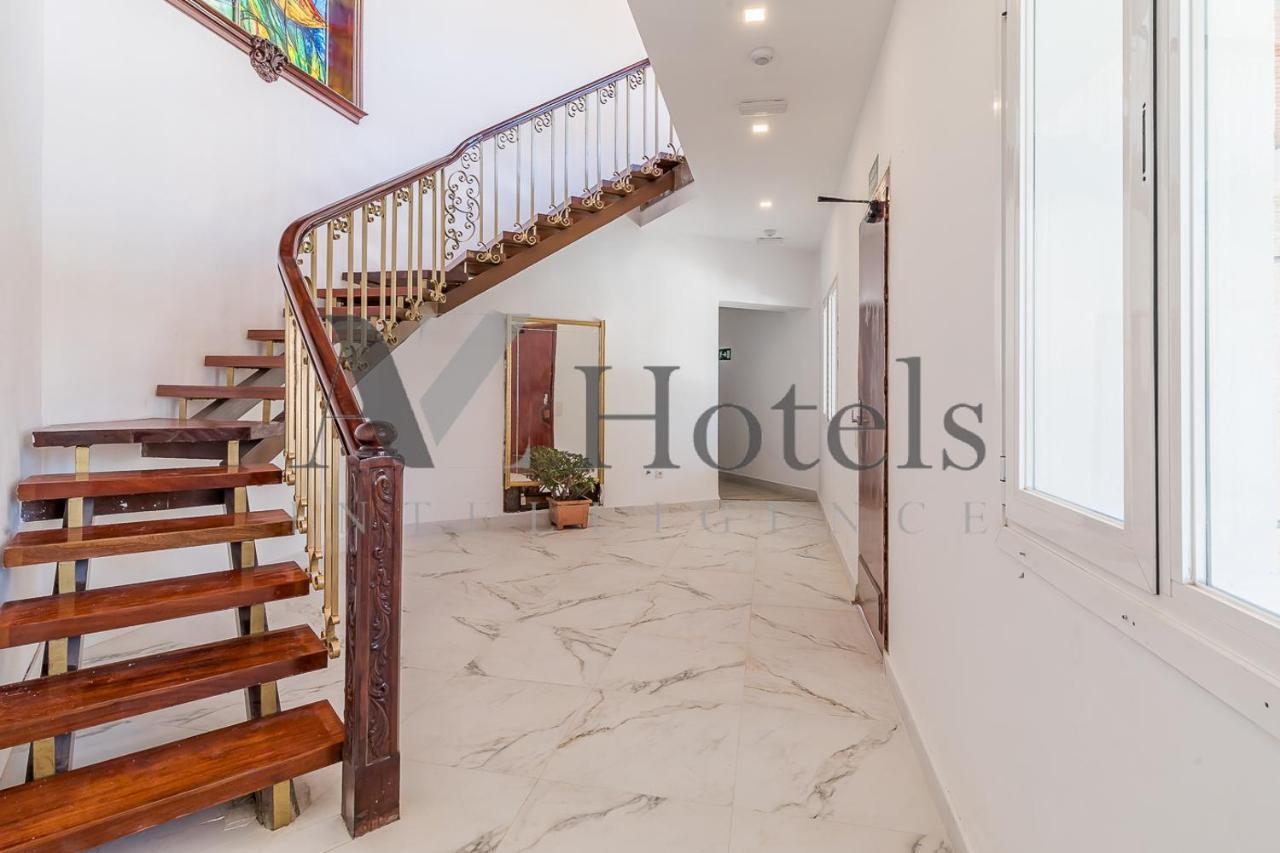 Ayz Silvela - Auto Check-in Guest house
