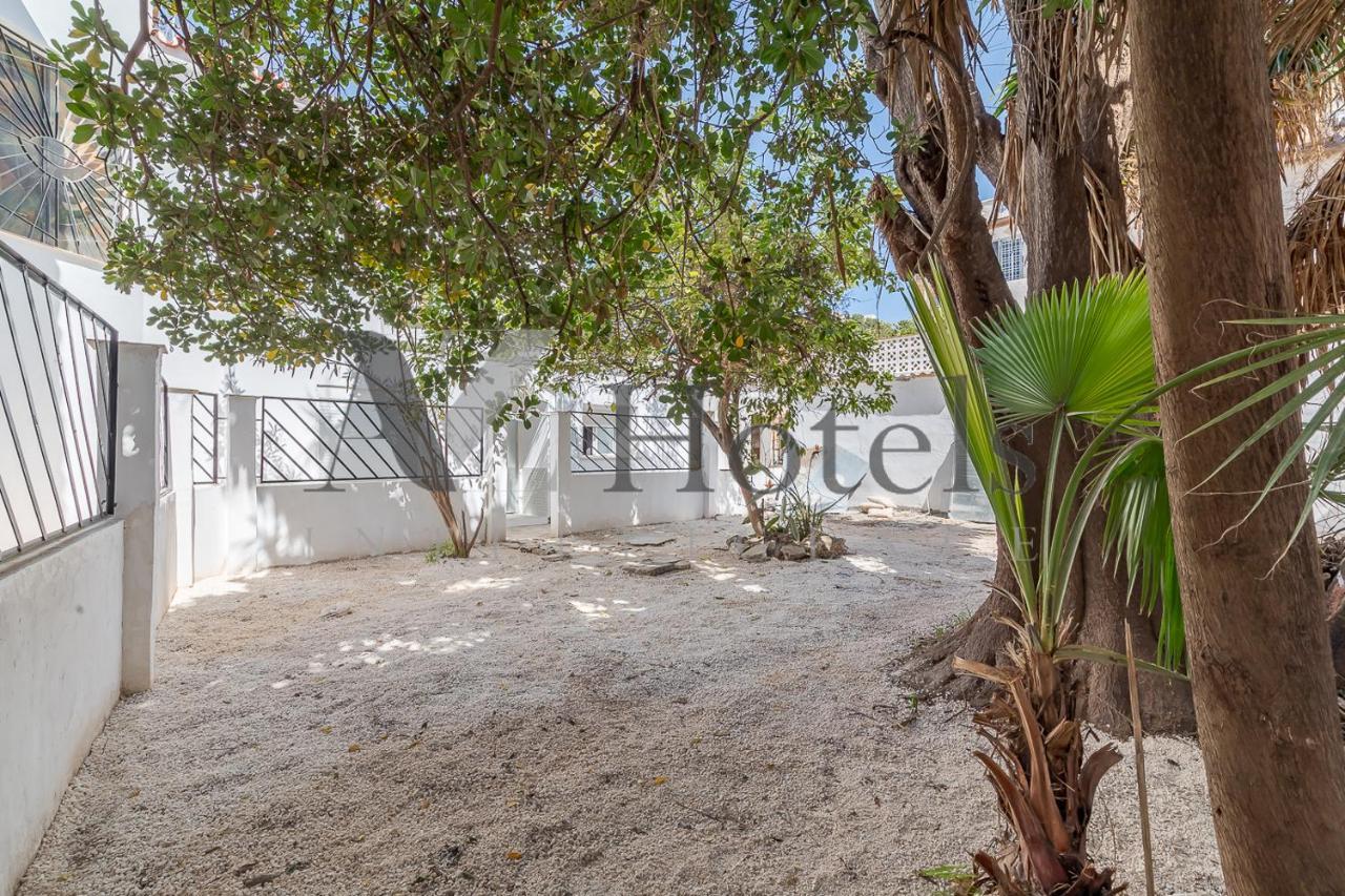 Ayz Silvela - Auto Check-in Guest house Malaga