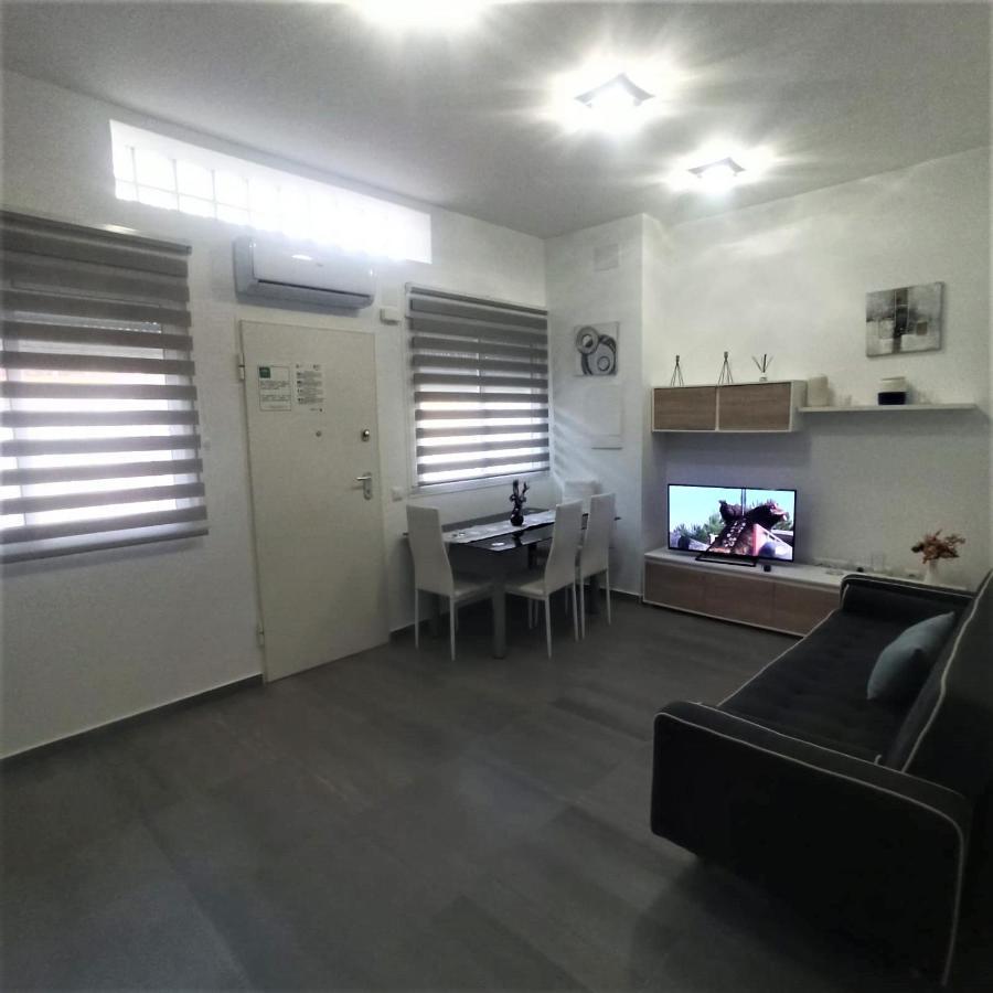 Loft Mediterraneo Apartment Malaga