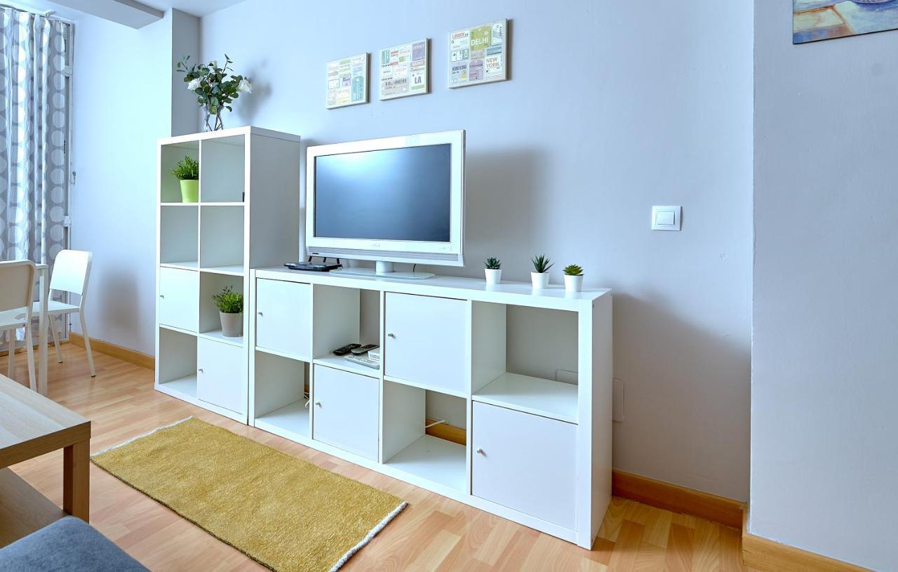 Holidays2malaga Salitre 3 Bedroom Up To 7 People High Speed Wifi Apartamento Málaga