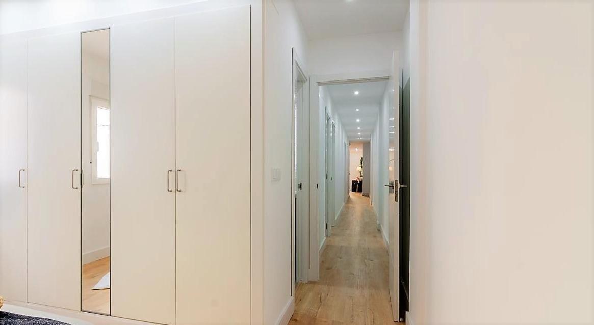 Apartment Malagueta & Muelle1 & Centre Con Parking Privado Malaga