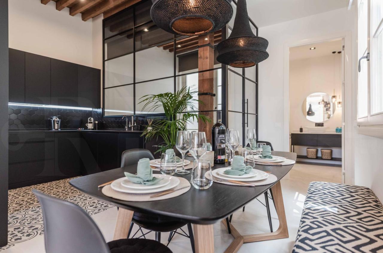 Apartment Premium Loft In The Heart Of By Rems Málaga