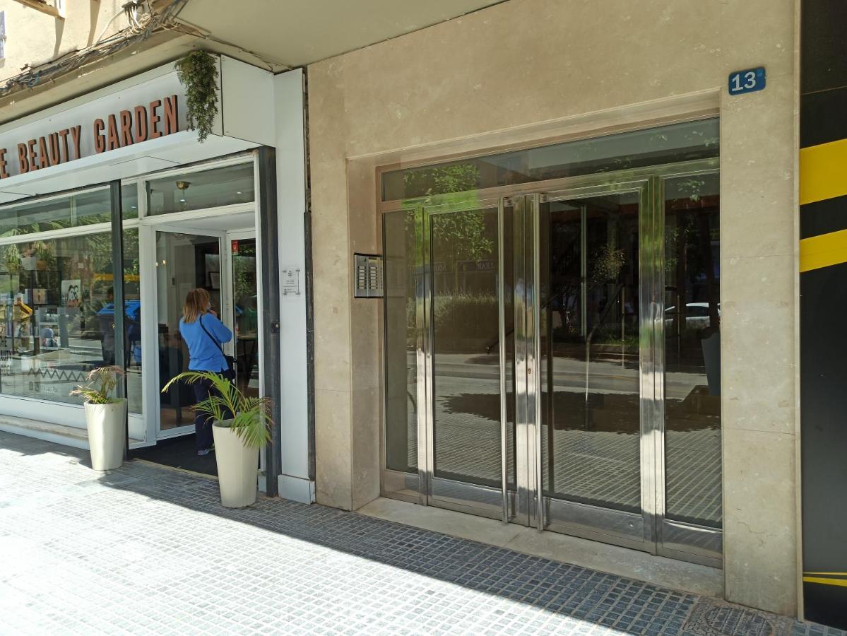 Holidays2malaga Salitre 3 Bedroom Up To 7 People High Speed Wifi * Malaga