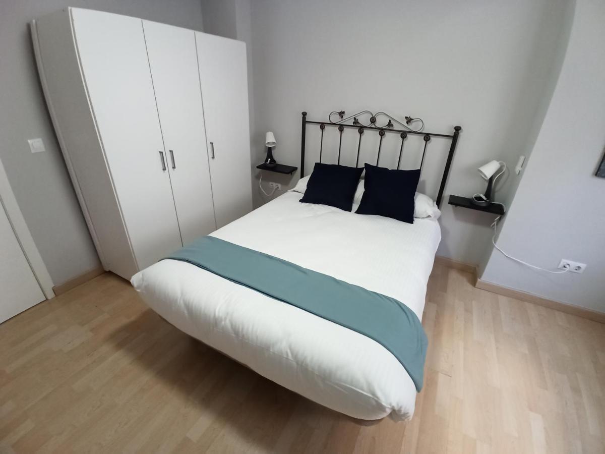 Holidays2malaga Salitre 3 Bedroom Up To 7 People High Speed Wifi Málaga