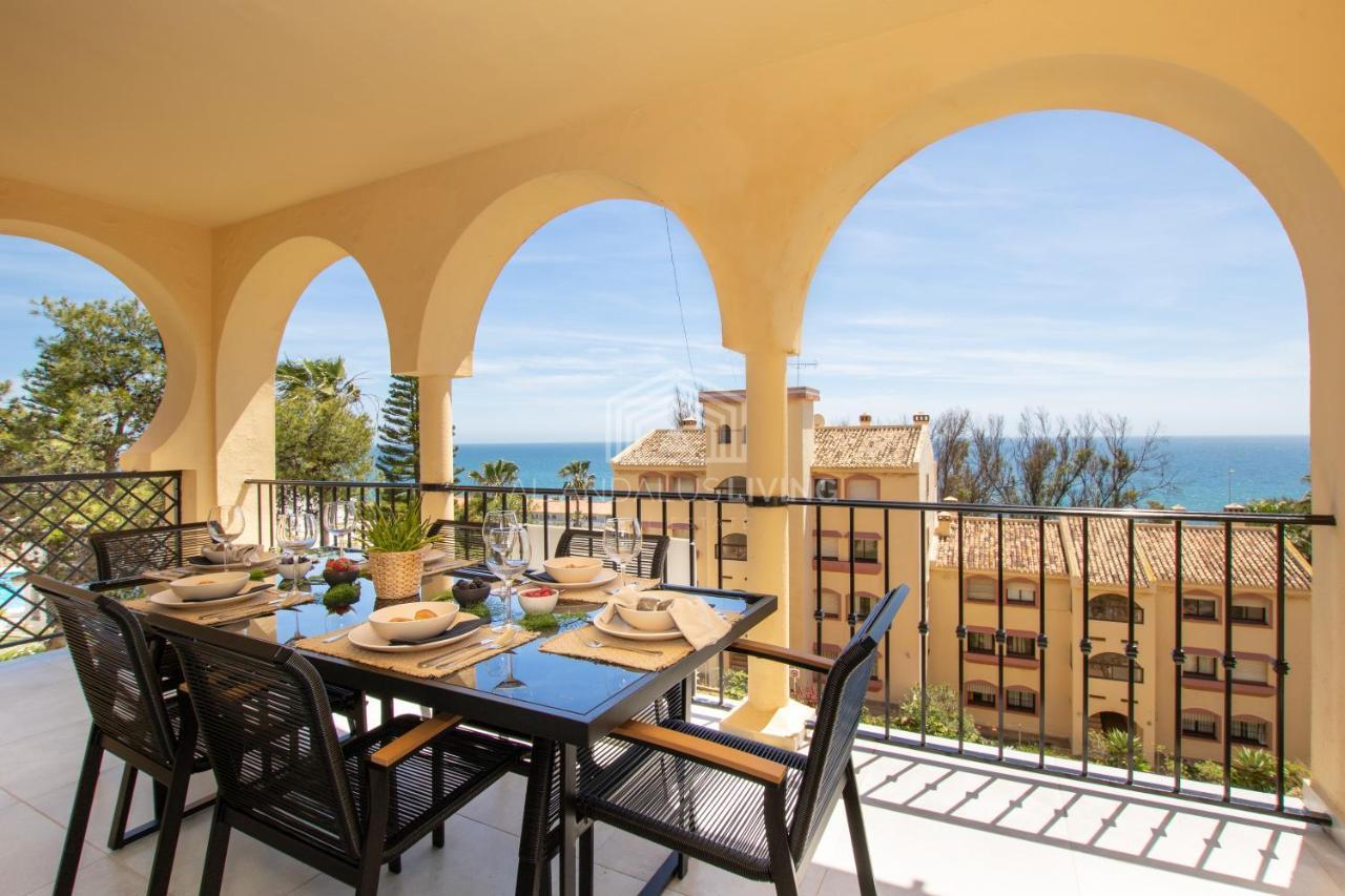 Panoramic Sea Views And Direct Access To The Beach From The Community In Torrenueva Apartment
