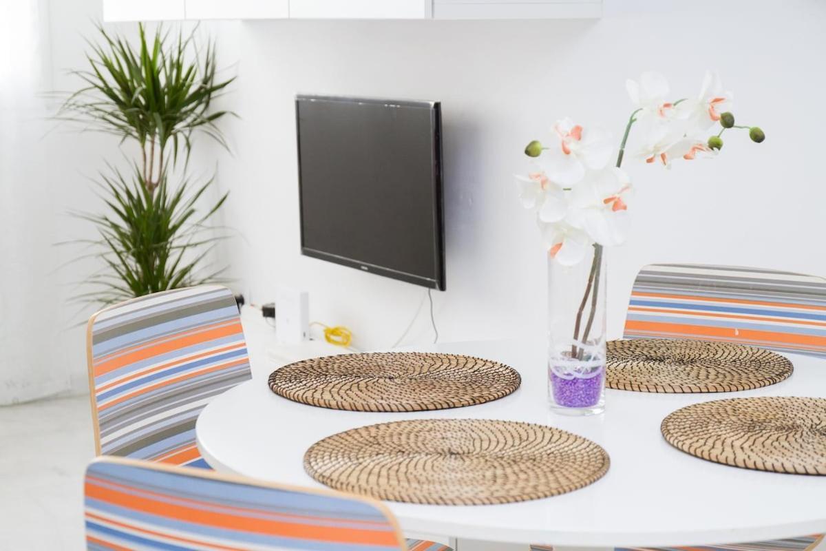 C71 - Cool 1 Bedroom Capuchinos Apartment Malaga