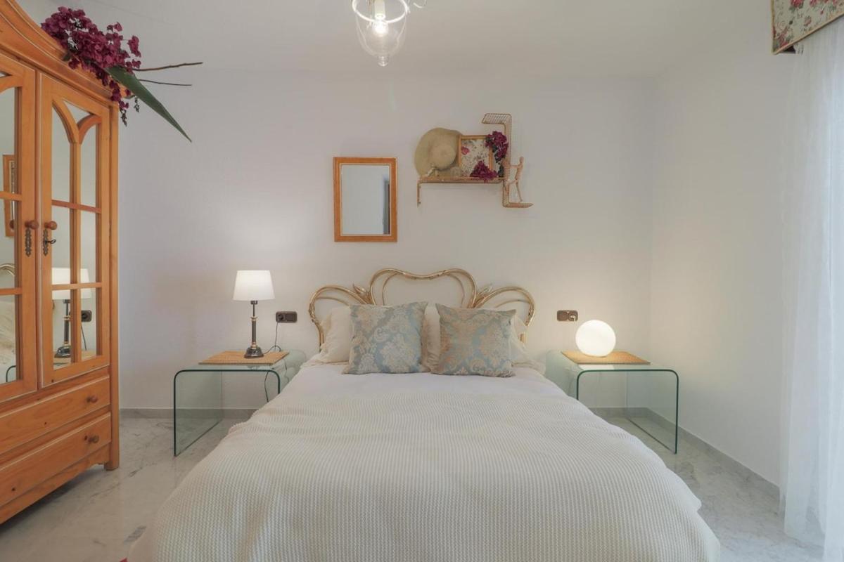 C69 - Big Retro Malagueta Beach And Downtown Apartment