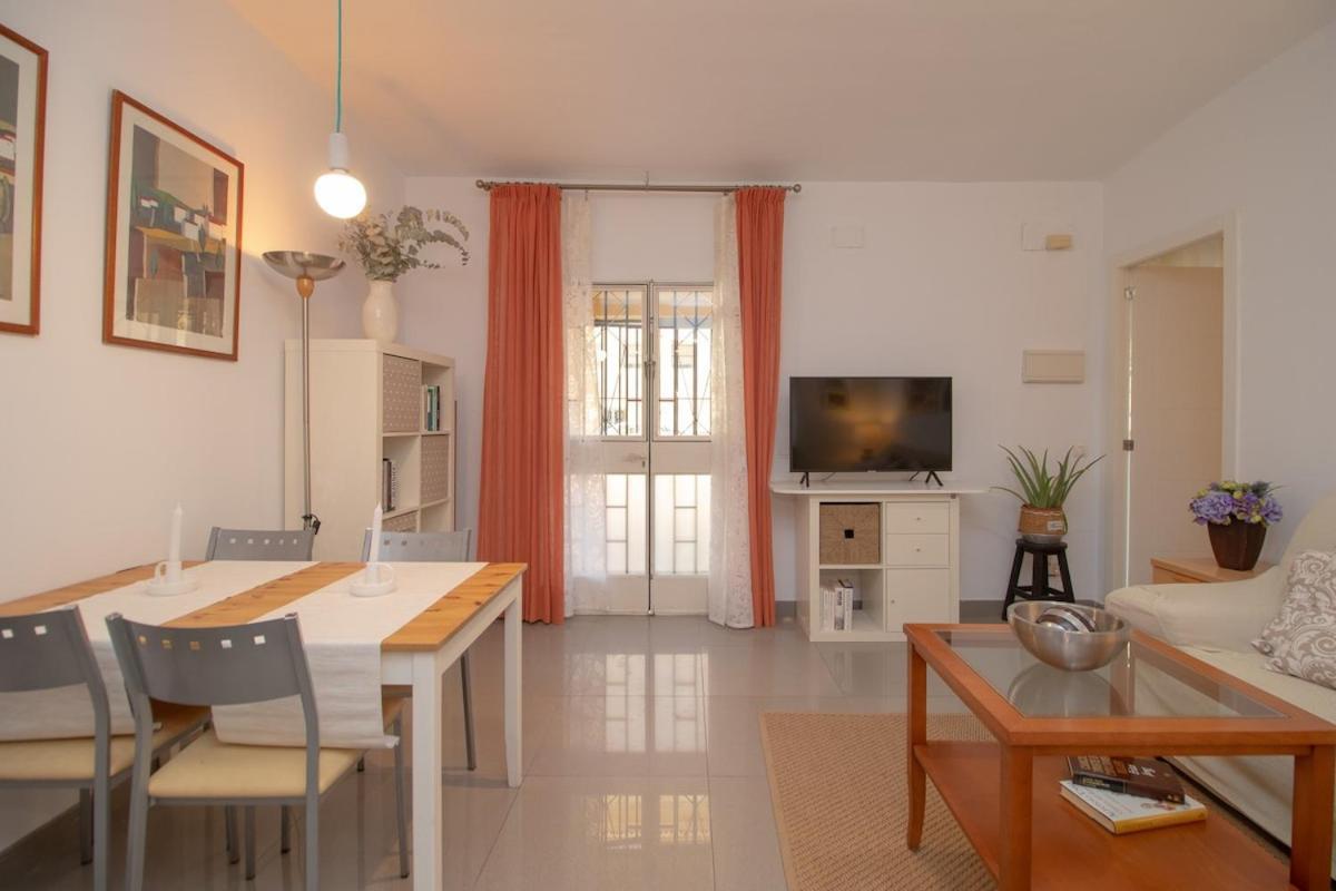 Seaside 2 Bedrooms By The Center * Málaga
