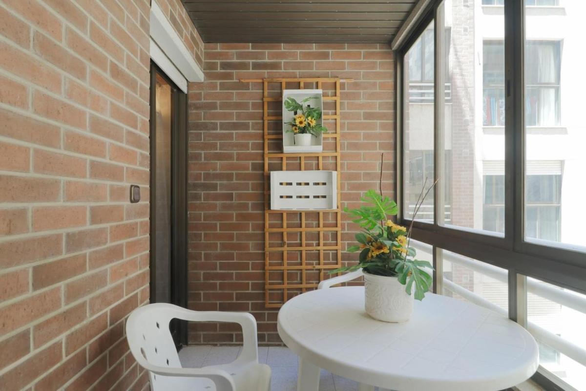 Apartment C69 - Big Retro Malagueta Beach And Downtown *