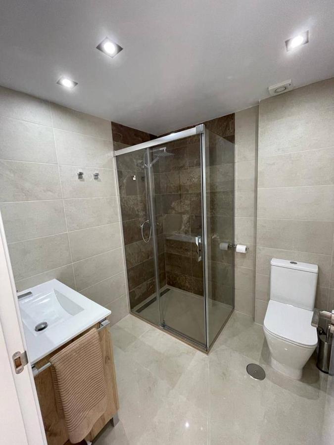Apartamento Holidays2malaga Princesa 3 Dormitorios, Vistas Al Mar Y Montaña, Terraza Y A 200m A La Playa