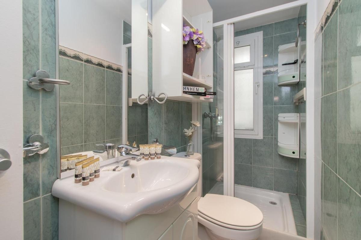 Seaside 2 Bedrooms By The Center Málaga