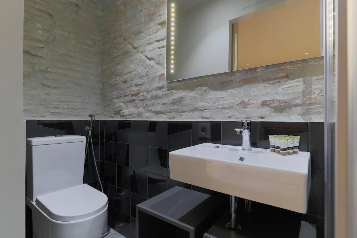 C72 - Glamorous Loft Center Apartment Malaga