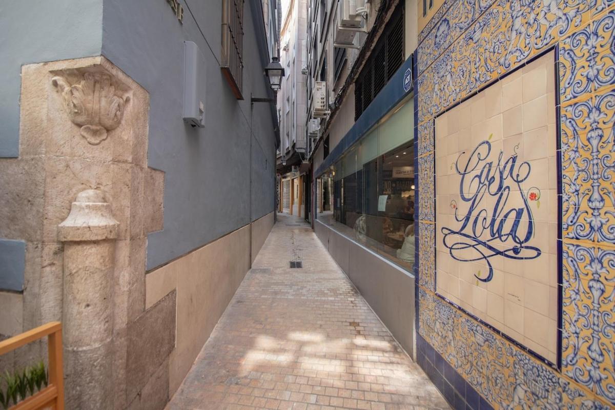 C34 - One Bedroom Next To Alcazaba Apartment *