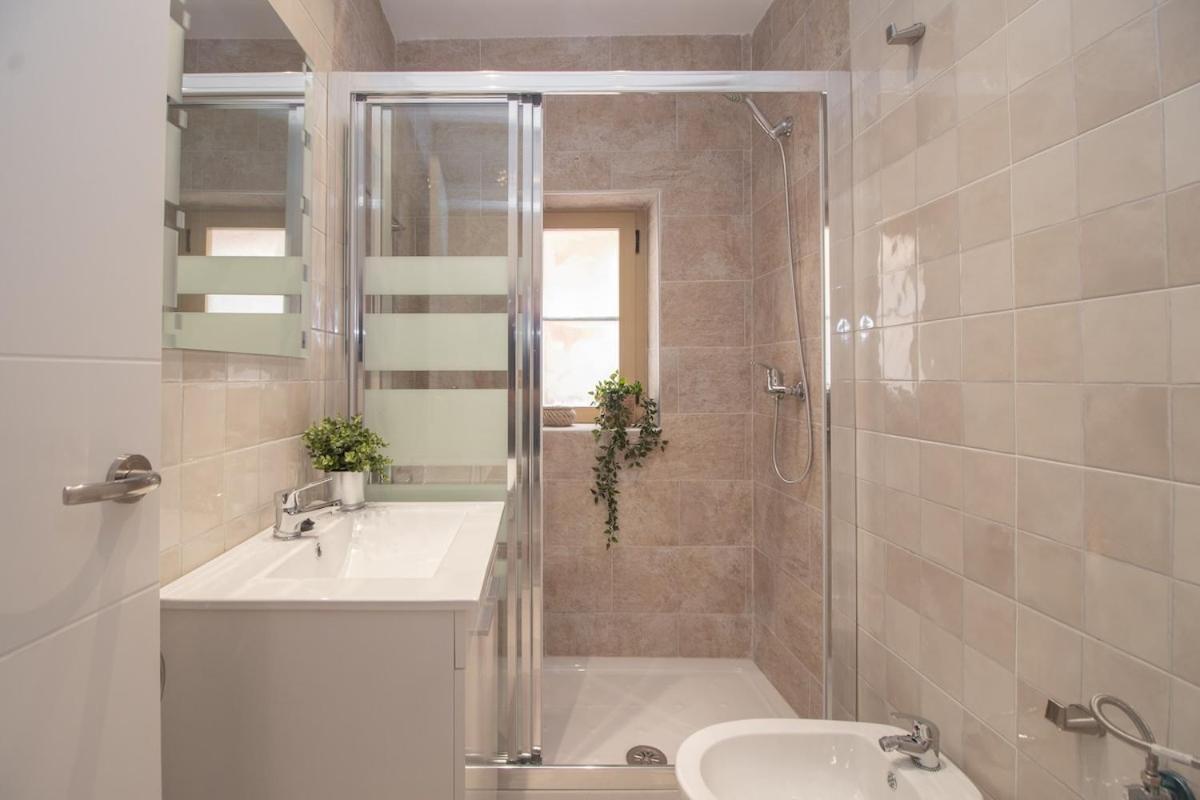 C93 - Trendy Two Bedrooms In Ollerias