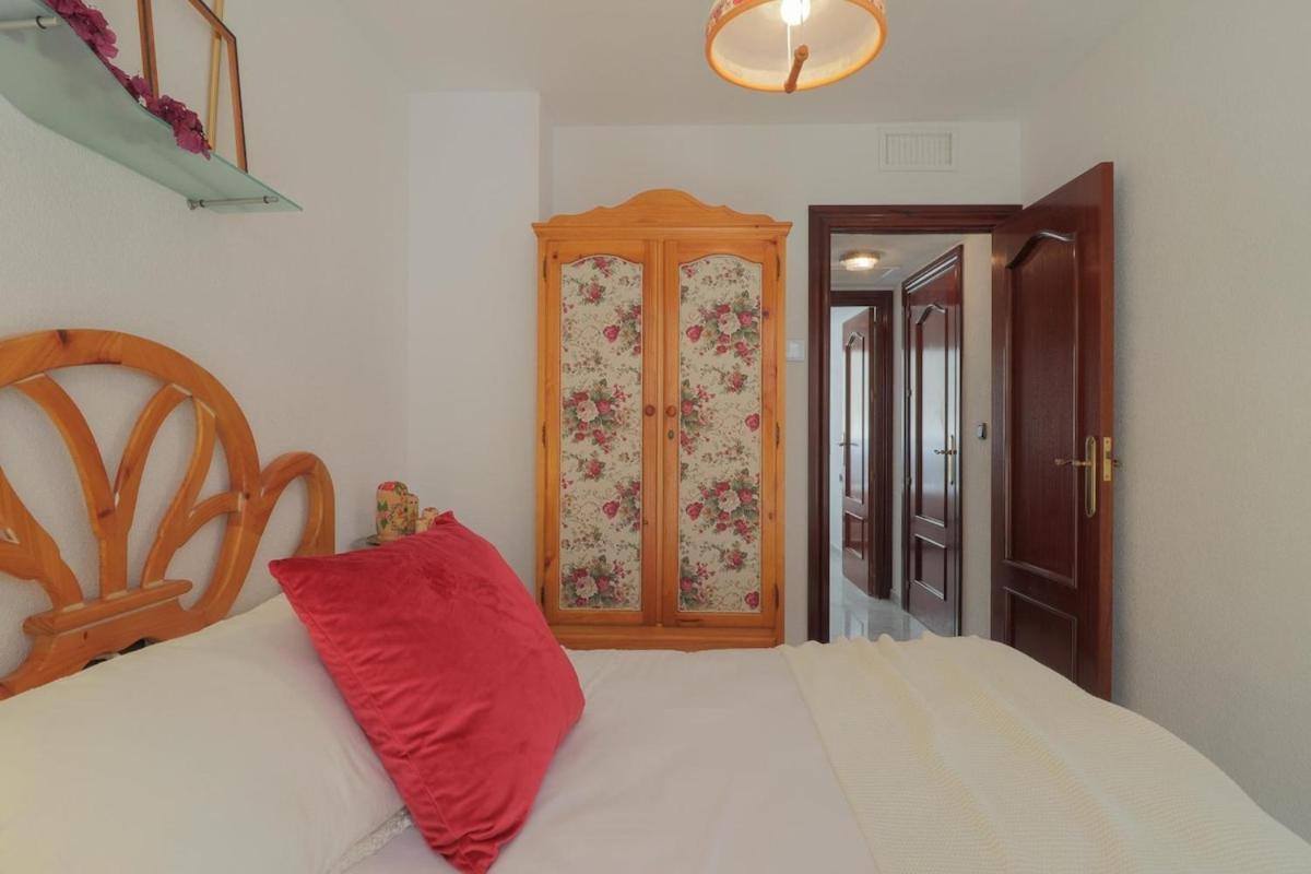 Apartment C69 - Big Retro Malagueta Beach And Downtown