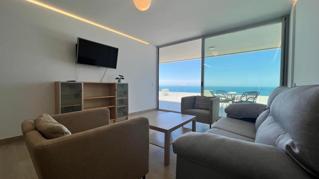 Med1 2Bedroom Seaview Higueron
