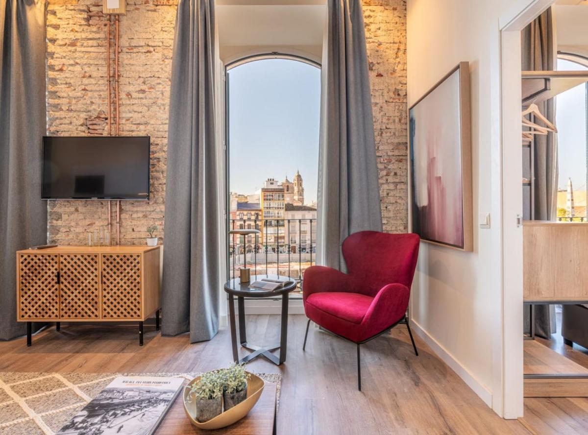 Art Apartment *