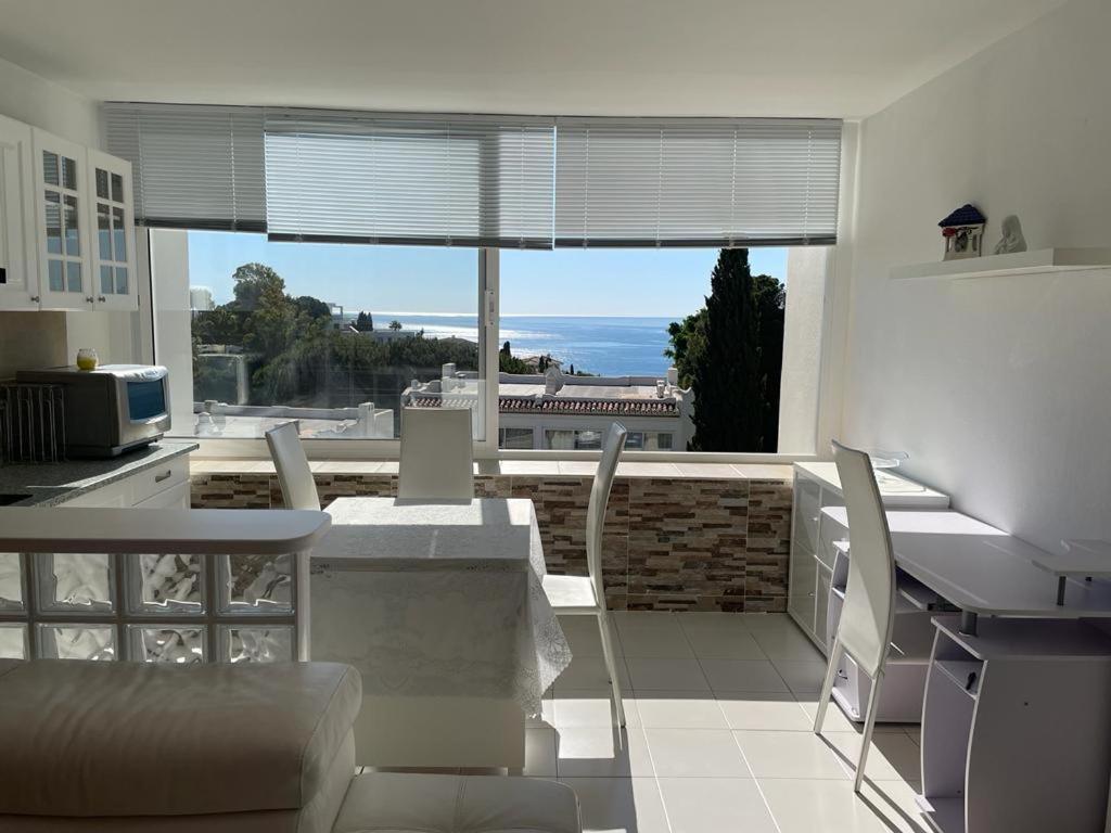 Precioso Estudio En Zona Residencial Miraflores *