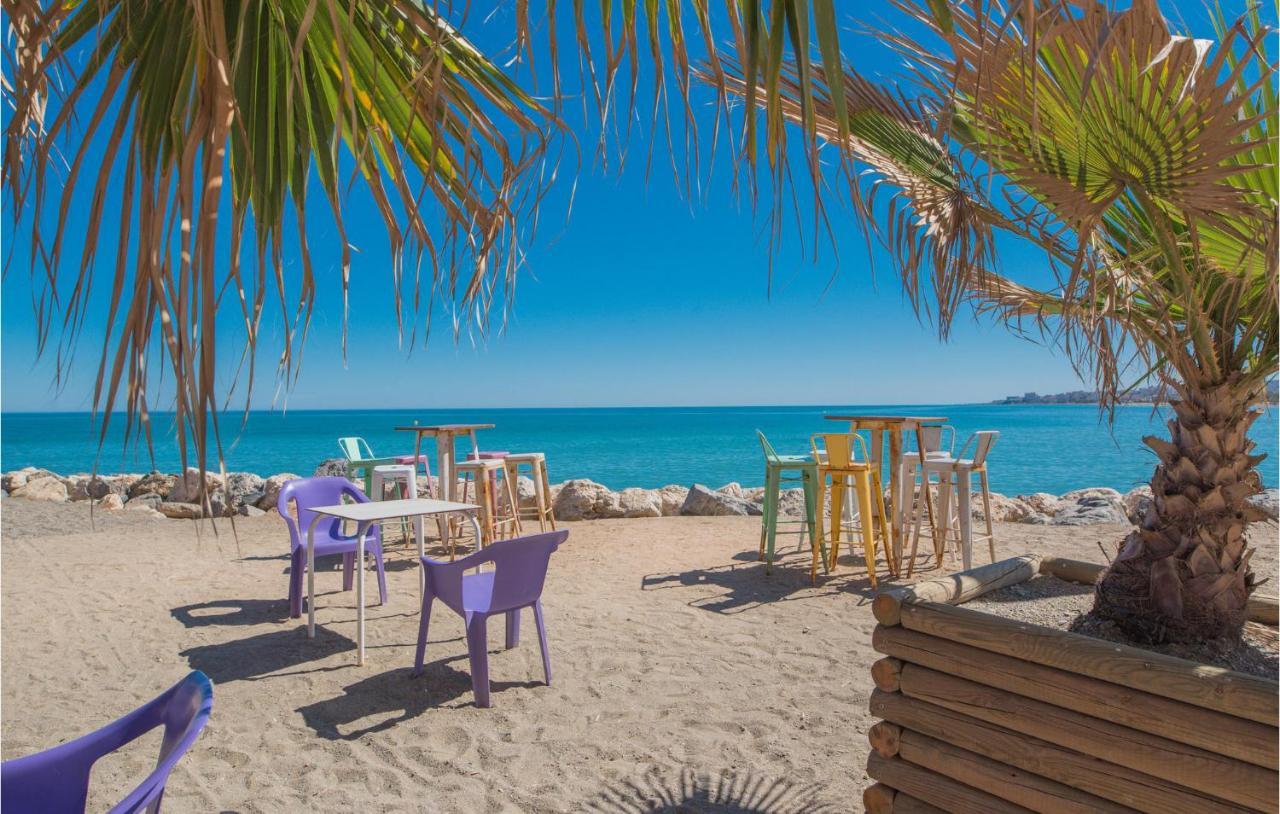 Apartment Stunning In With Outdoor Swimming Pool, 3 Bedrooms And Wifi