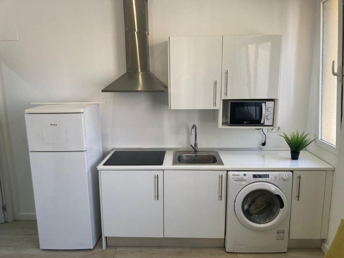 Velarde Center 3 * Malaga