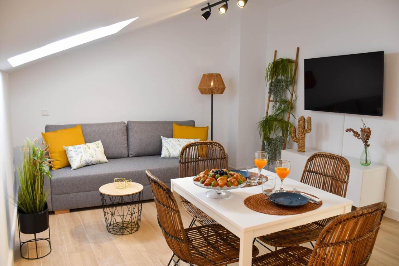 Holidays2malaga Trinidad Renovated 1 Bedroom Penthouse Close To Center * Malaga