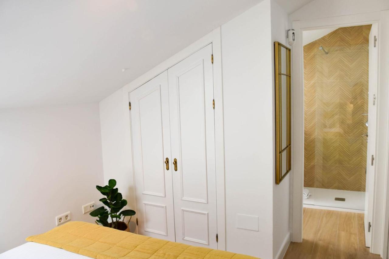 Holidays2malaga Trinidad Renovated 1 Bedroom Penthouse Close To Center *