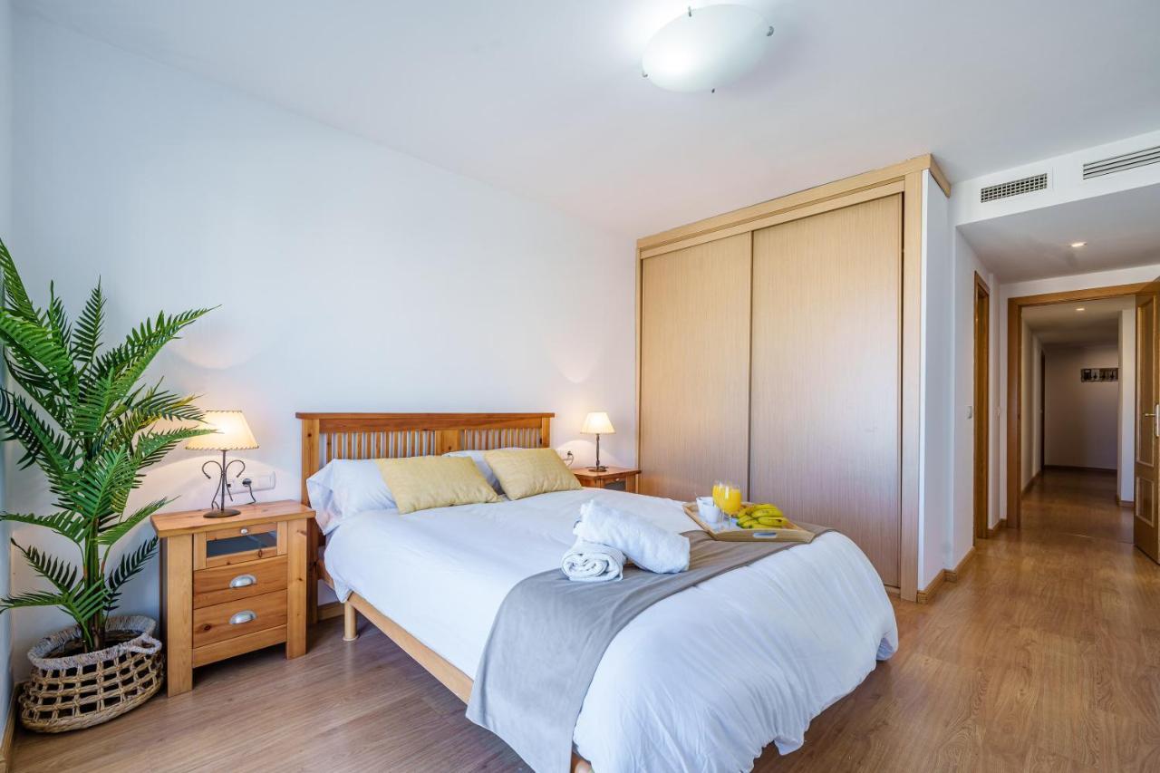 Soho & Sea Views -parking Apartment Malaga
