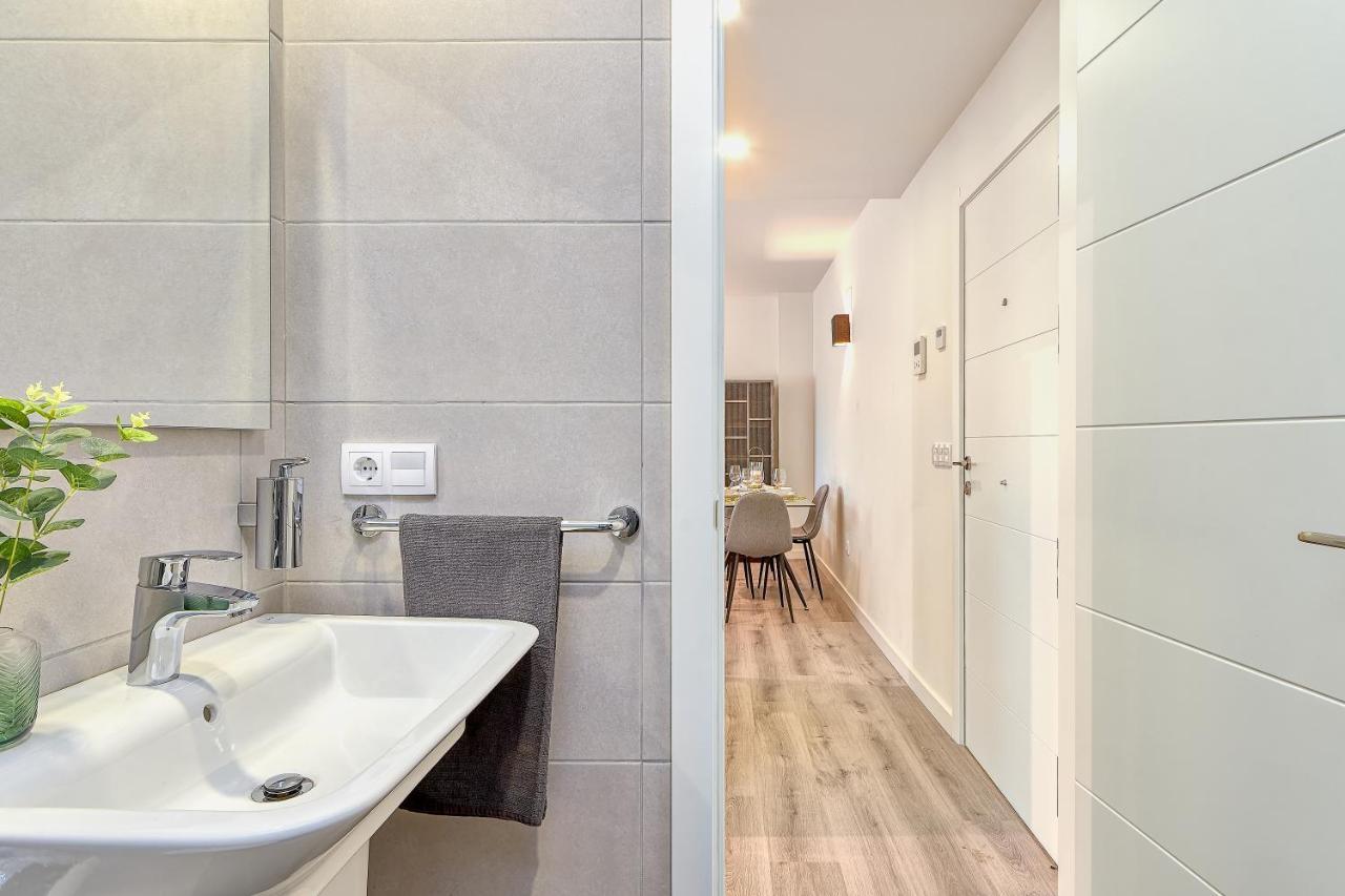 Ab Vialia Estacion Suitemalaga - Parking Apartment
