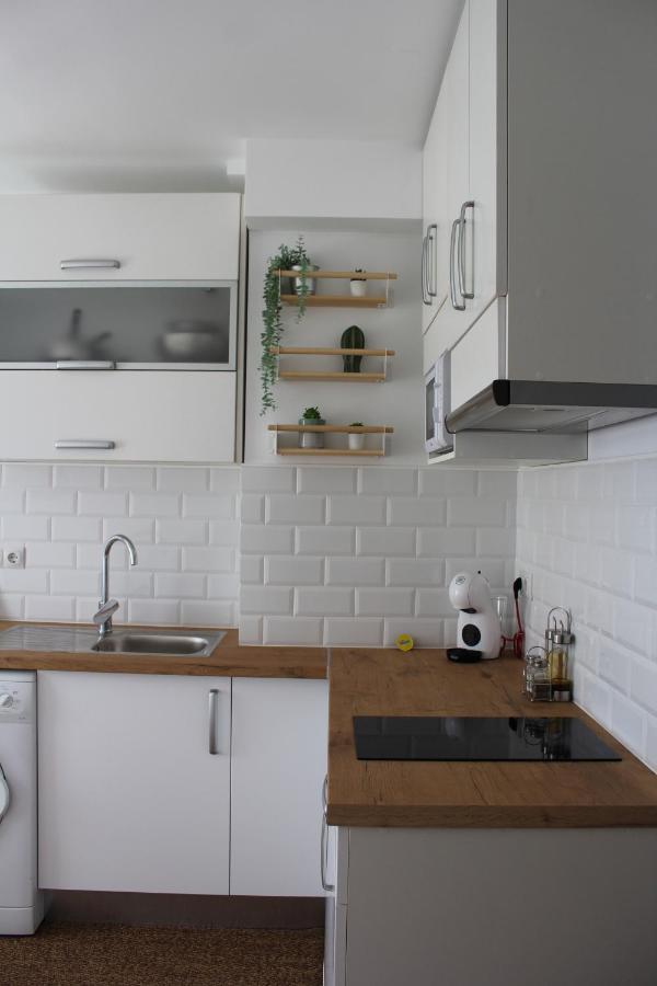 Beautiful Brand New 2 Bedroom Flat With Terrace