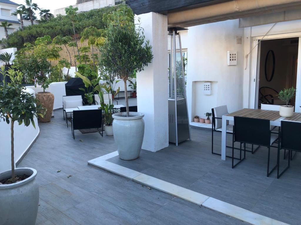 La Quinta Hills 2 Bedroom In Marbella Malaga