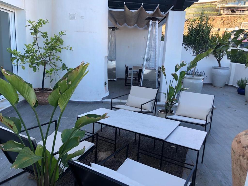La Quinta Hills 2 Bedroom In Marbella Apartment *