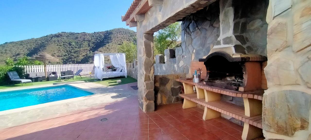 Villa Yasleni *