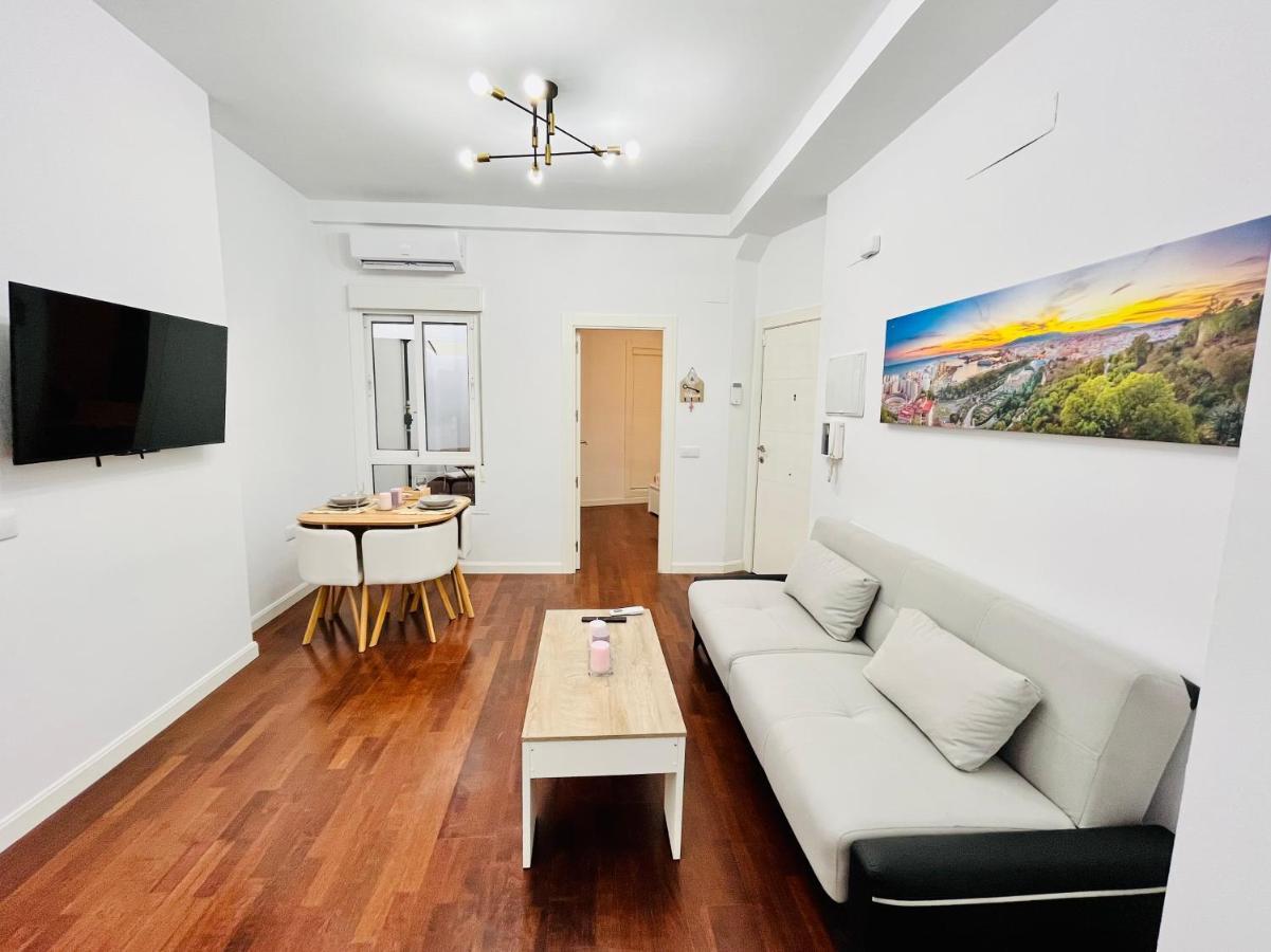 Marinac3 Precioso Con Patio En El Centro Histórico De Apartamento *