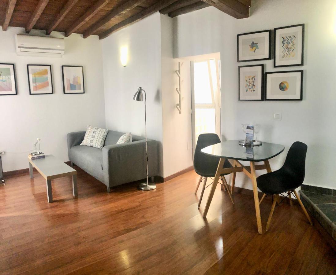 Atico Con Terraza Center Appartement *