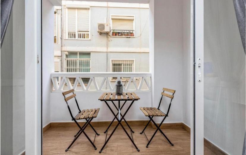 El Palo Apartment *