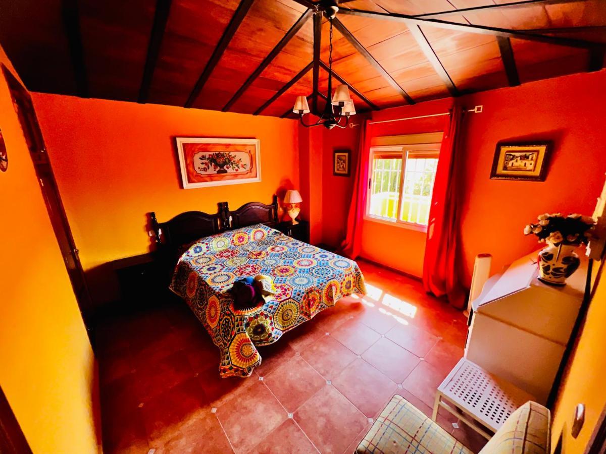 Chalet Giralda Con Piscina Privada Holiday home Malaga