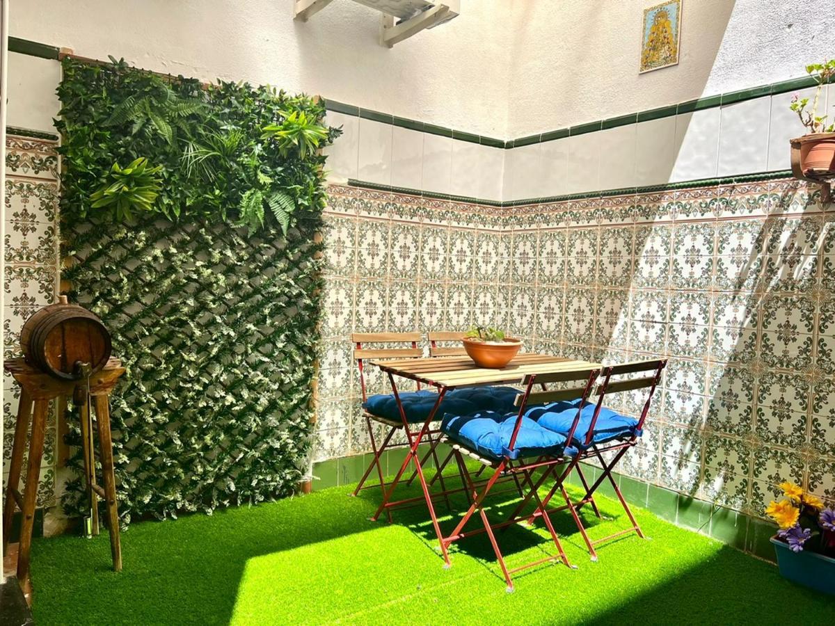 Appartement Adela & Private Courtyard By Ele *