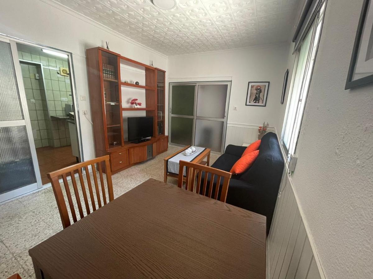 Apartamento Cerca Del Centro-parking En La Puerta Fuerte Apartment Málaga
