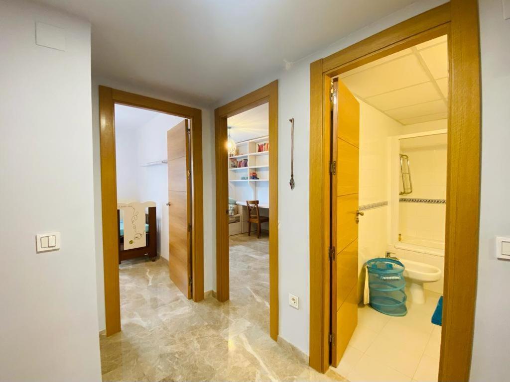 Apartment Benaplaya - Fantastica Casa Con Terraza & Piscina, Playa A 200 Metros
